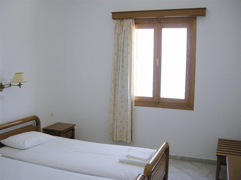 Nereides Seaside Apartments Marathókampos Esterno foto